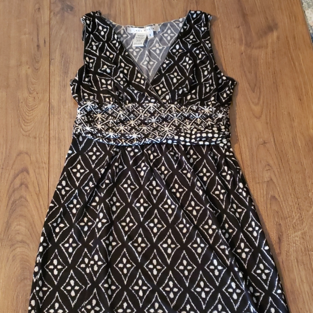 Black and white print dress